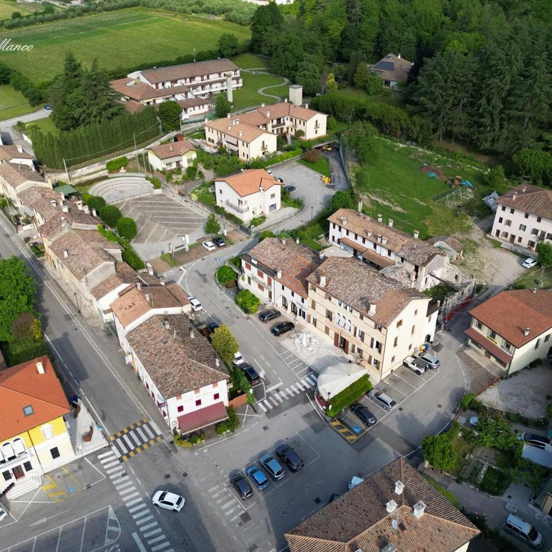 Locanda Alla Posta Cavaso Del Tomba Eksteriør bilde